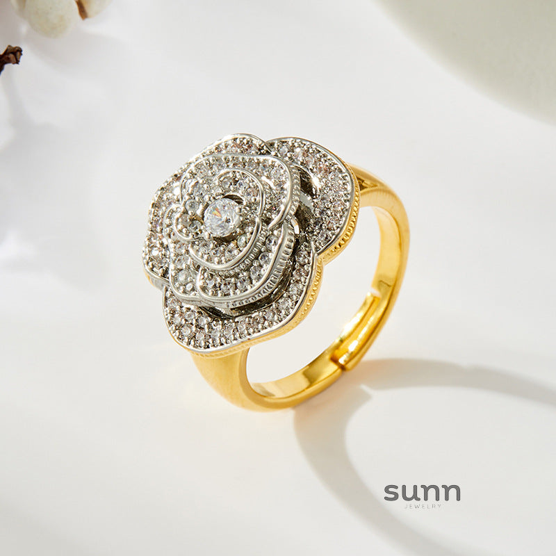 Liv Dual Tone Camellia Ring [18WJ608H]