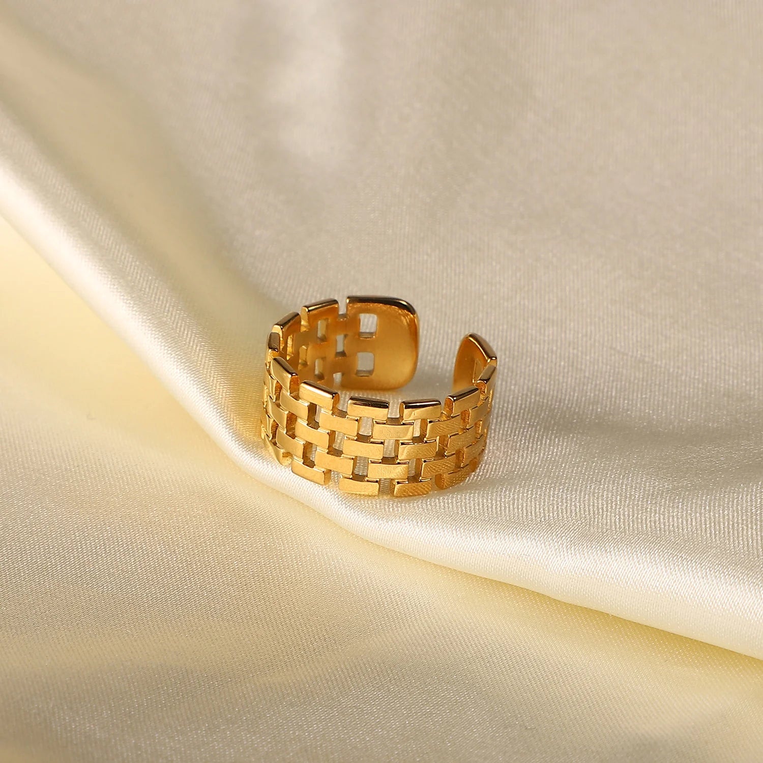 Liza Wide Gold Open Ring