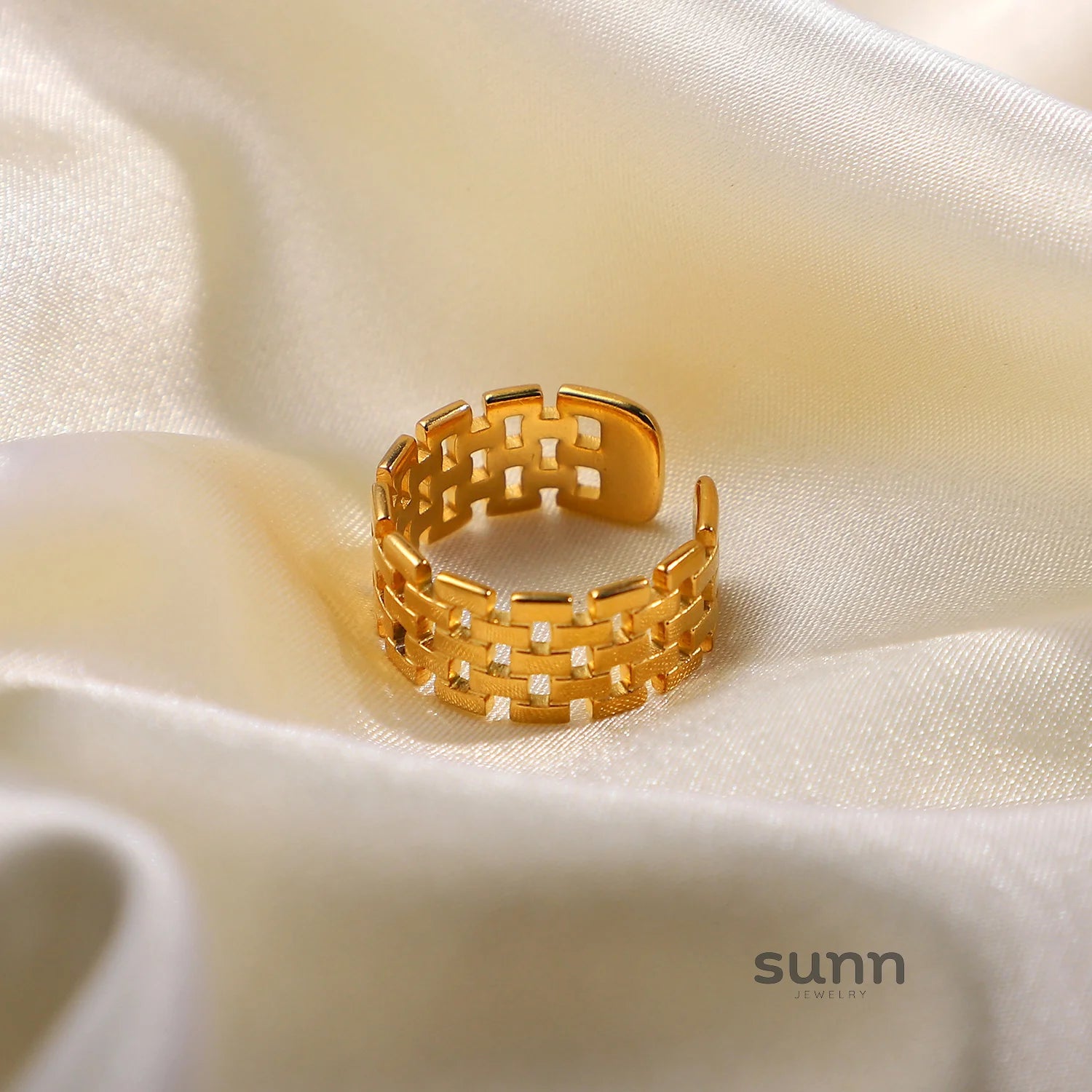 Liza Wide Gold Open Ring