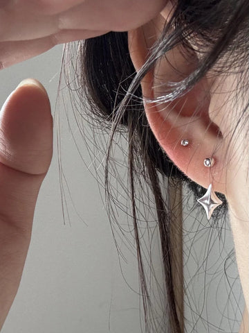 Lluvia Celestial Star Studs