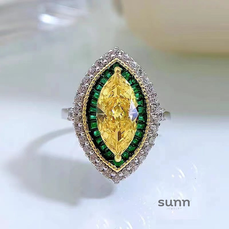 Lochlyn Canary Marquise & Emerald Ring [79WH5646]