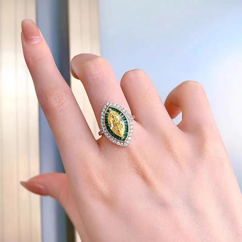 Lochlyn Canary Marquise & Emerald Ring [79WH5646]