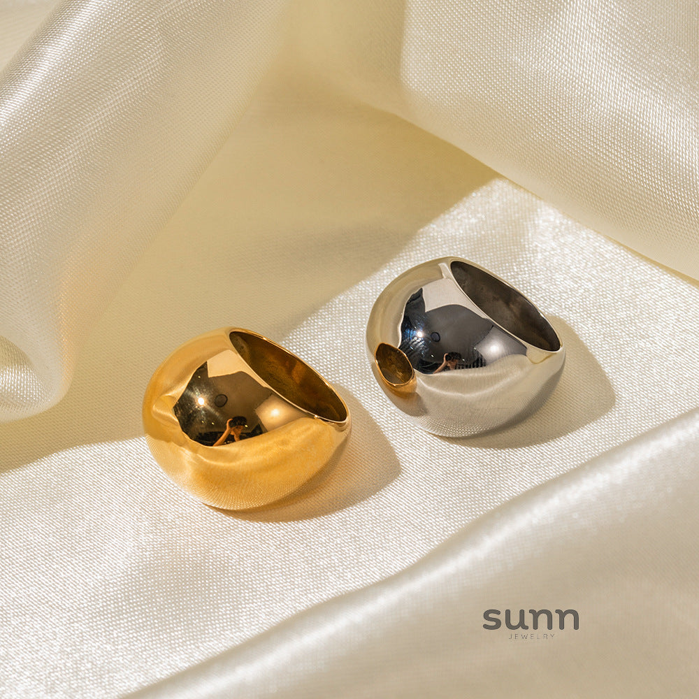 Lochlyn Gold Orb Ring [JAC8WBAK]