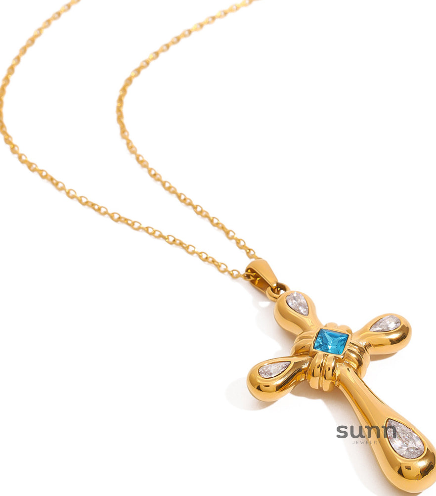 Logan Zircon Cross Necklace [VJXI5SKW]