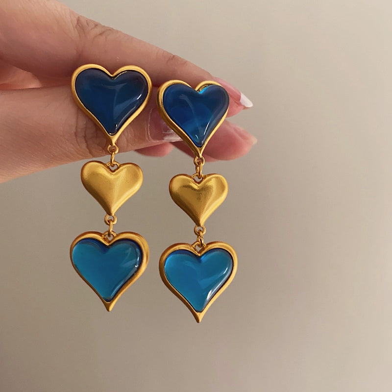 Londyn Elegant Blue Heart Earrings [8XJJSJ3B]