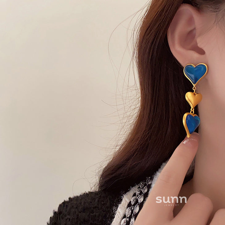 Londyn Elegant Blue Heart Earrings [4JR3W52R]