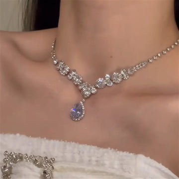 Londynn Zirconia Water Drop Set