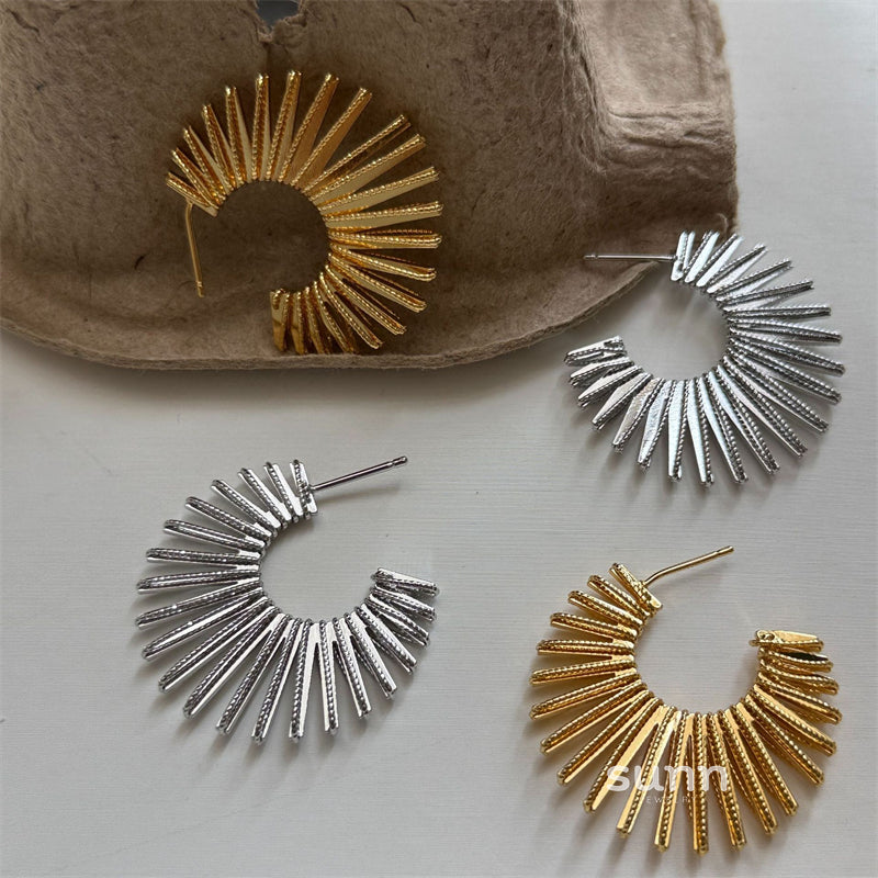 Loreal Cool Steel Earrings [17Z8YJWK]