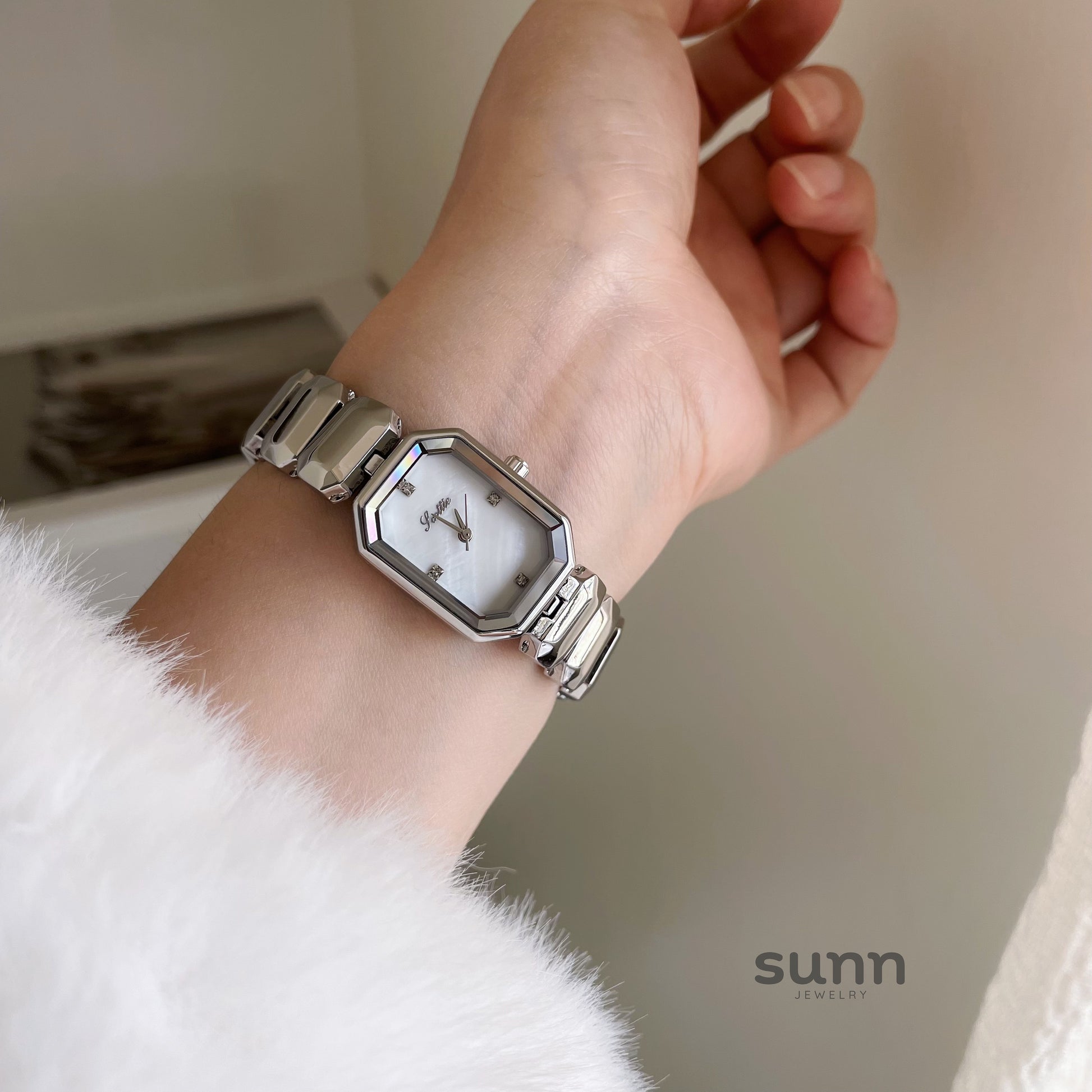 Lorelei Mother-Of-Pearl Watch [LGXABGJN]