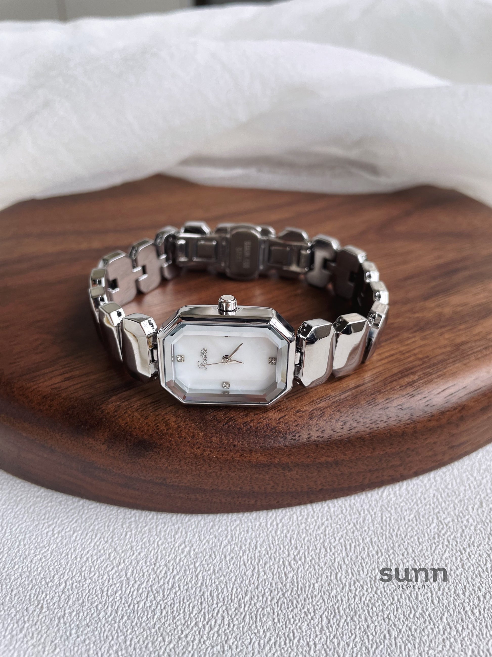 Lorelei Mother-Of-Pearl Watch [RND35218]
