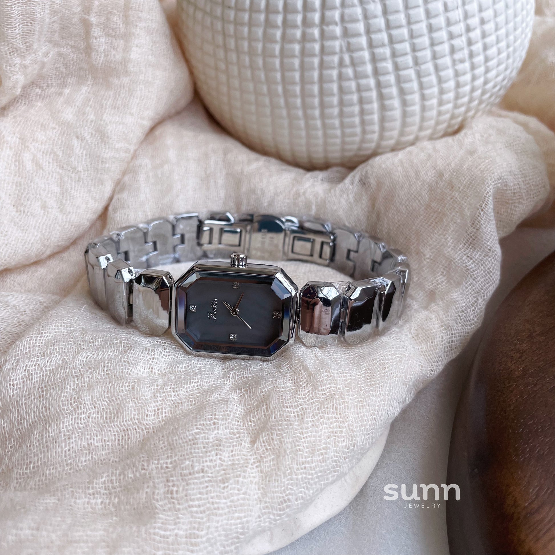 Lorelei Mother-Of-Pearl Watch [49FBDFTK]