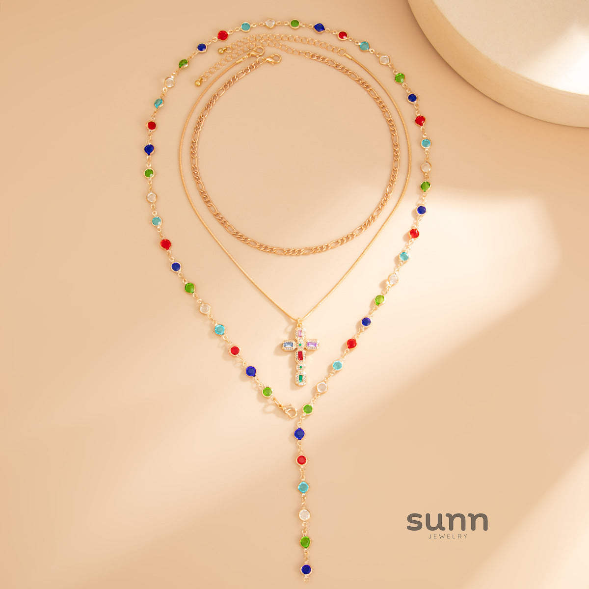 Loryn Rhinestone Cross Necklace [9Q2KLAQ3]