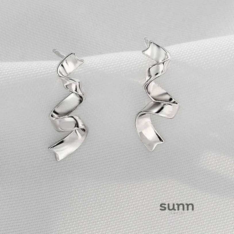 Lotus Glimmer Spiral Studs