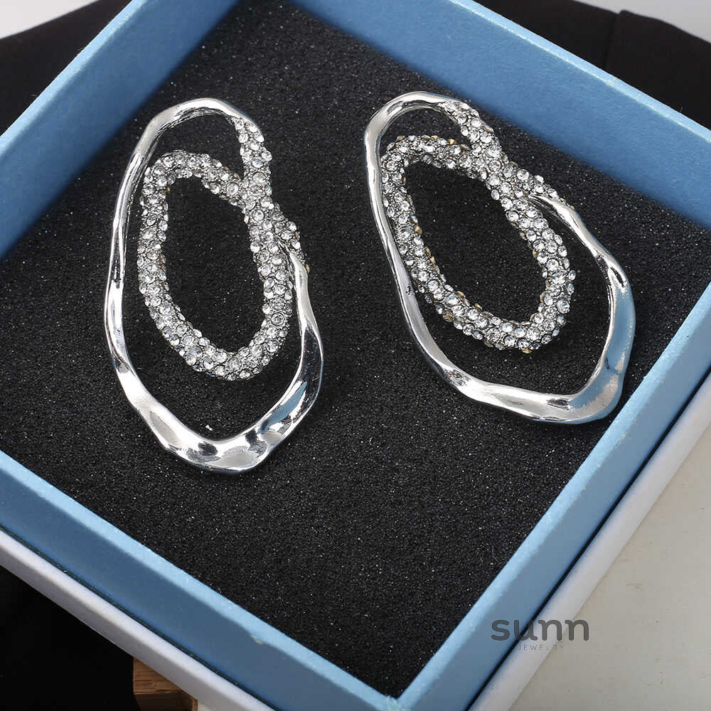 Lou Geometric Drop Earrings