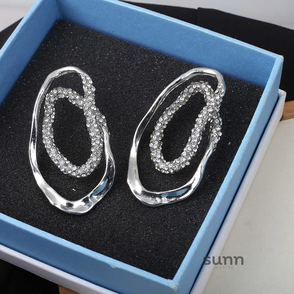 Lou Geometric Drop Earrings