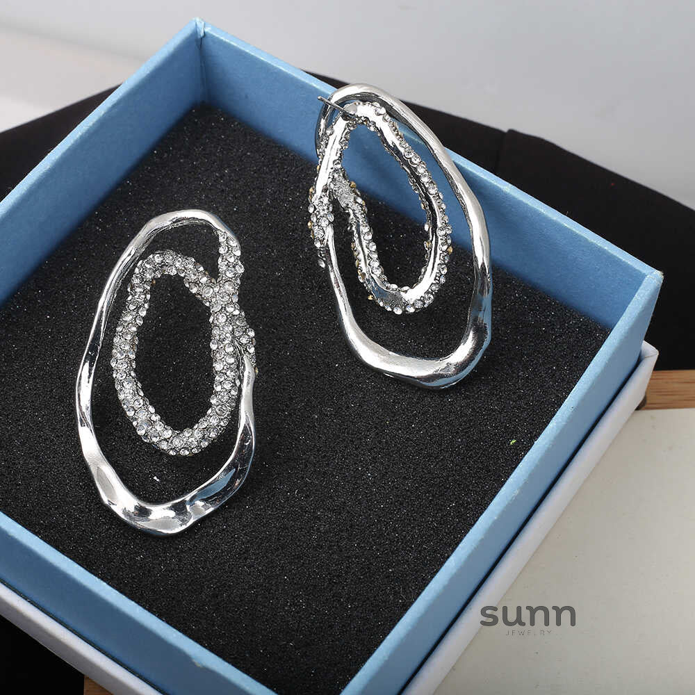 Lou Geometric Drop Earrings