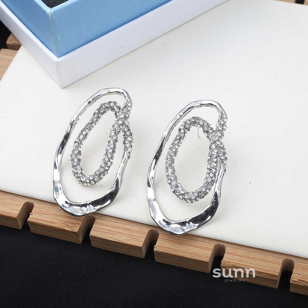 Lou Geometric Drop Earrings