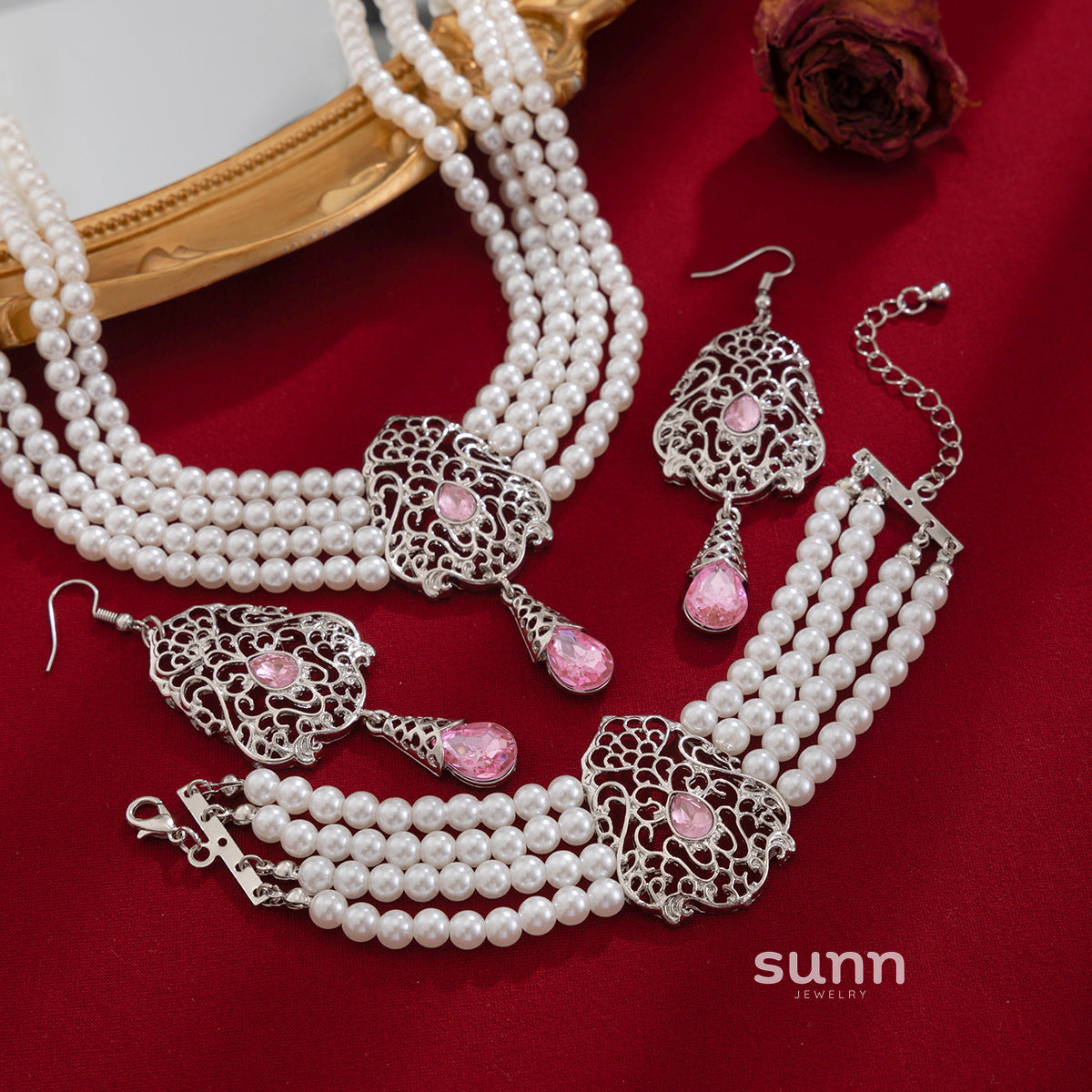 Lou Pearl Floral Collar Necklace [P7JU0AL7]