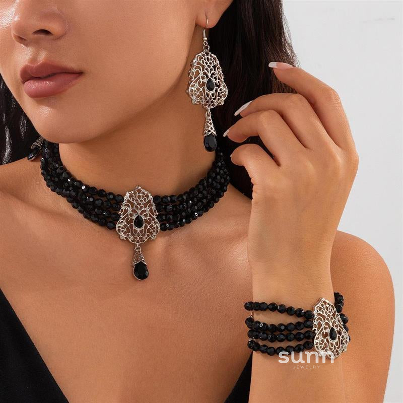 Lou Pearl Floral Collar Necklace [C0ZMX21V]
