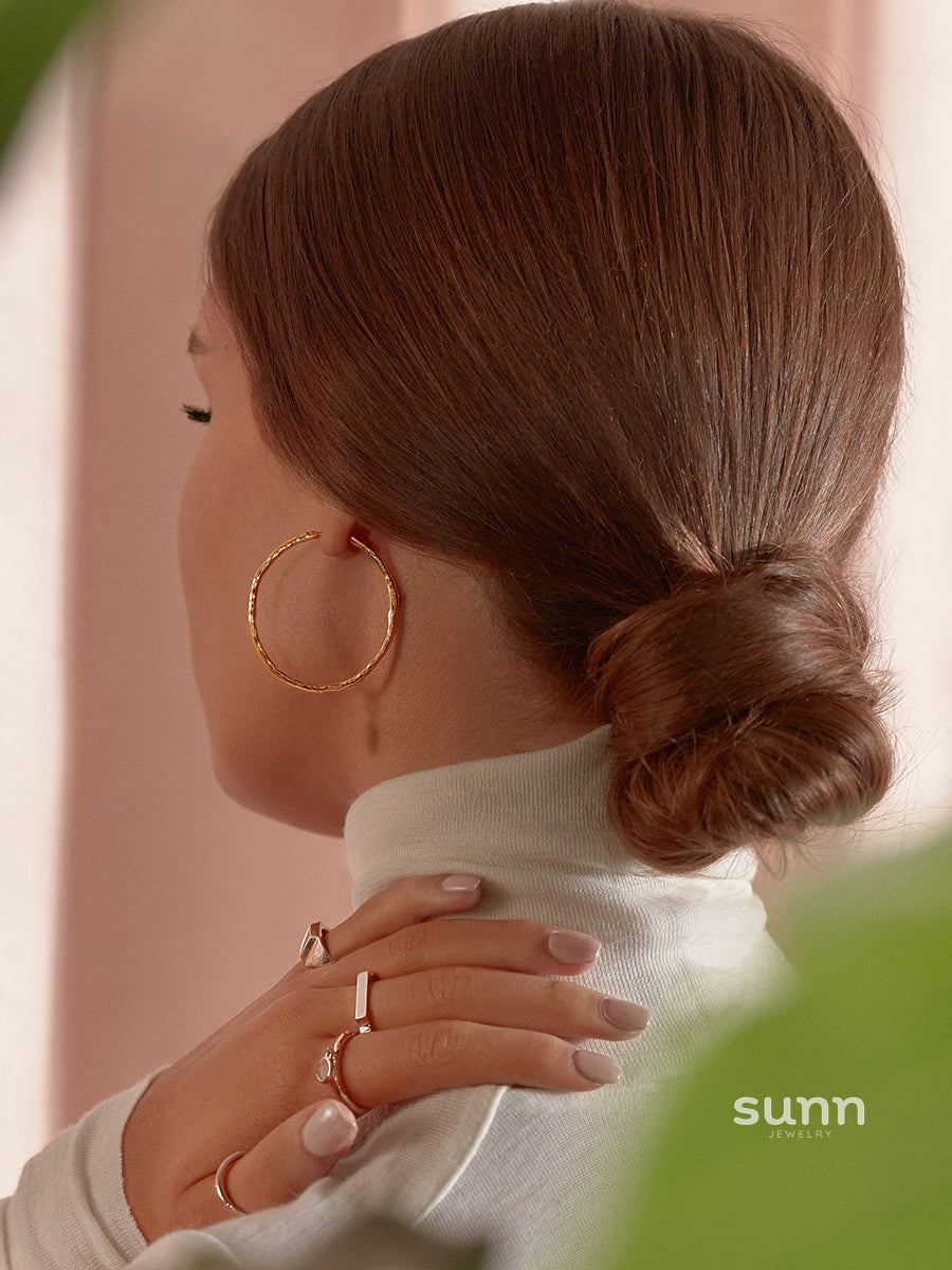 Loyalty Muse Hoop Earrings [7MNV8G2C]