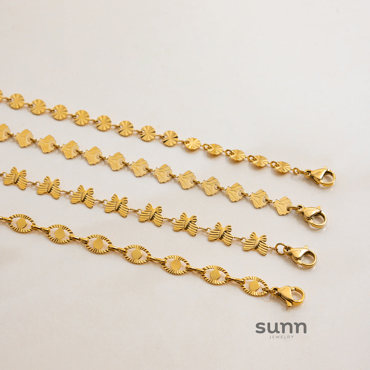 Lucca Butterfly Charm Necklace [LQFLTJAJ]
