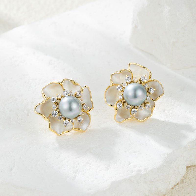Lucca Elegant Floral Pearl Earrings [RG2K2KC2]