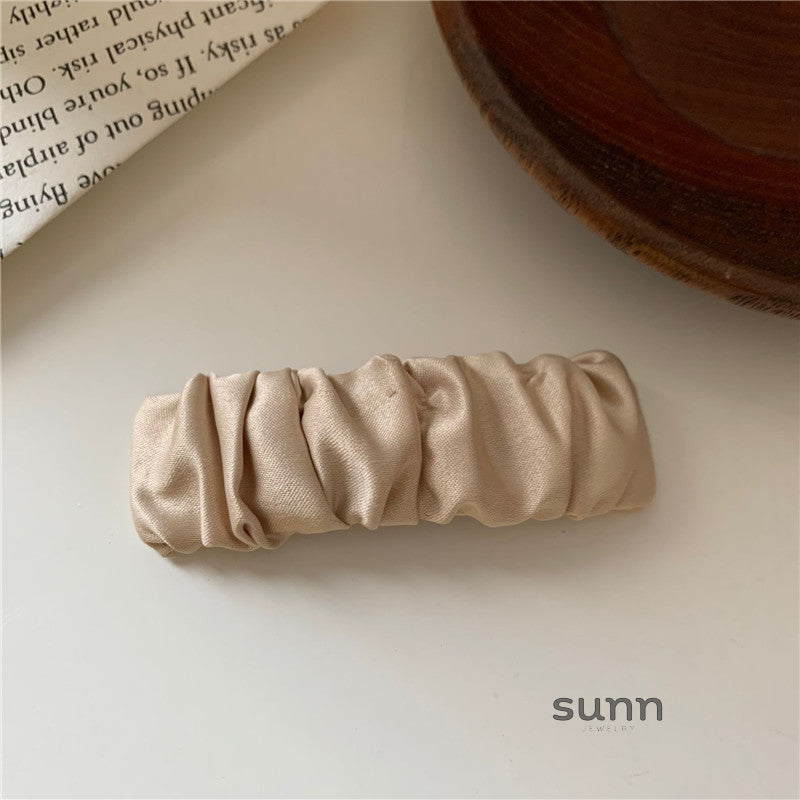 Luci Pleated Bow Hair Clip [SMC5X5QS]