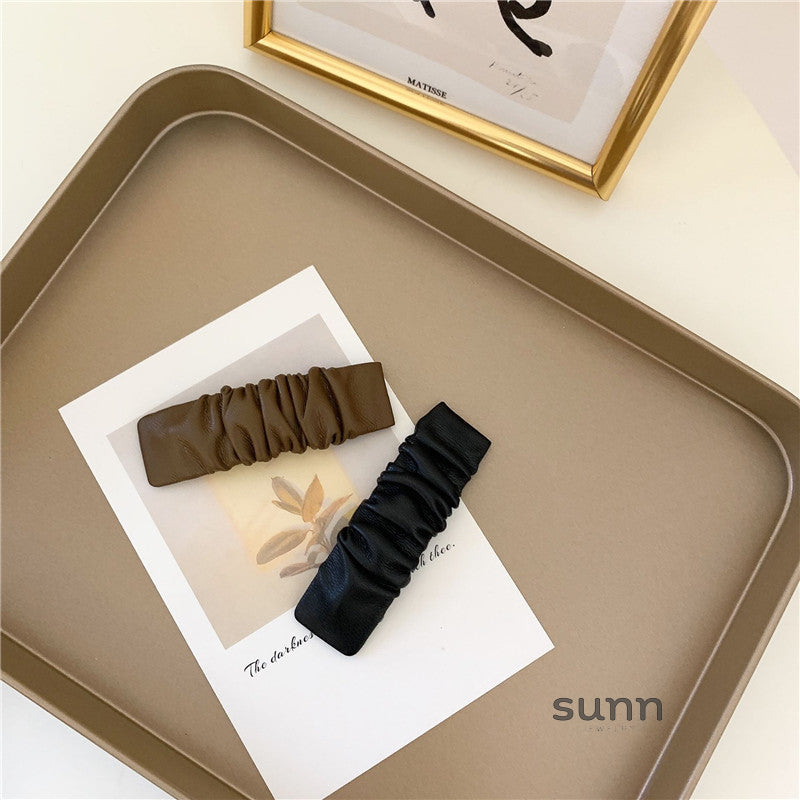 Luci Pleated Faux Leather Hairpin [BAEVTKLW]