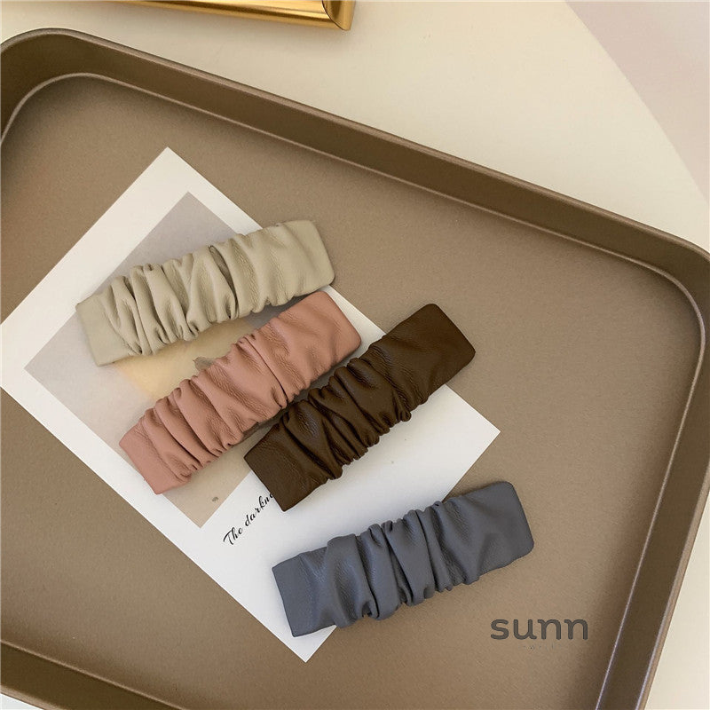 Luci Pleated Faux Leather Hairpin [N6UPYAKJ]