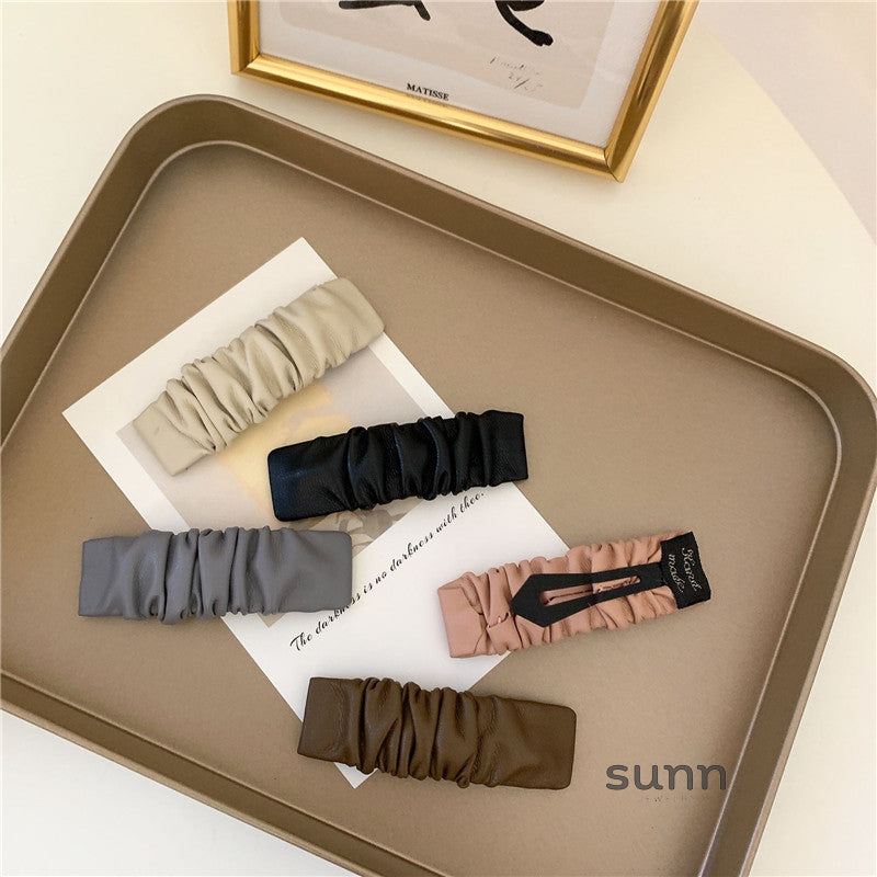 Luci Pleated Faux Leather Hairpin [YBVBFEVT]