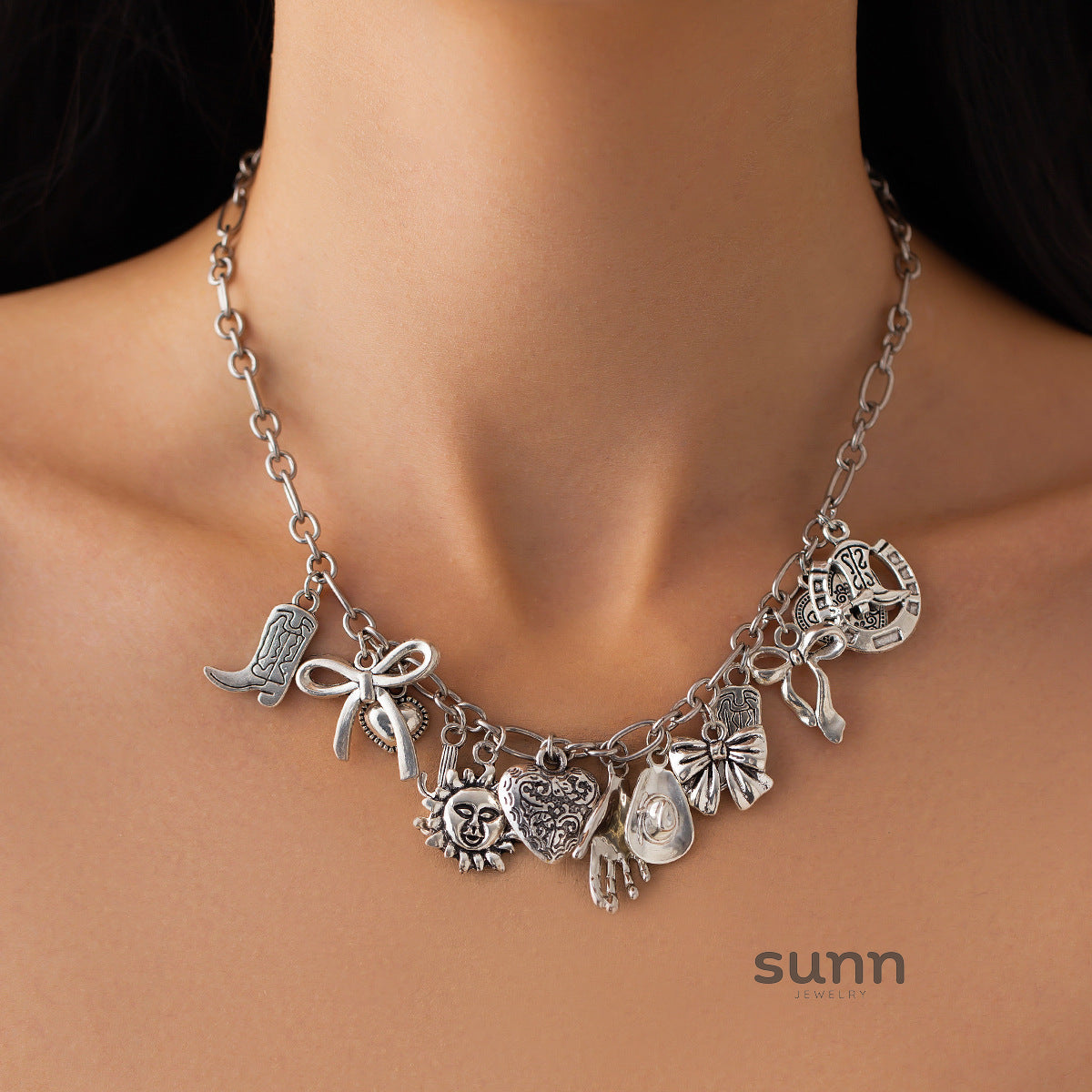 Luciana Layered Pendant Necklace [EFXFYJPO]