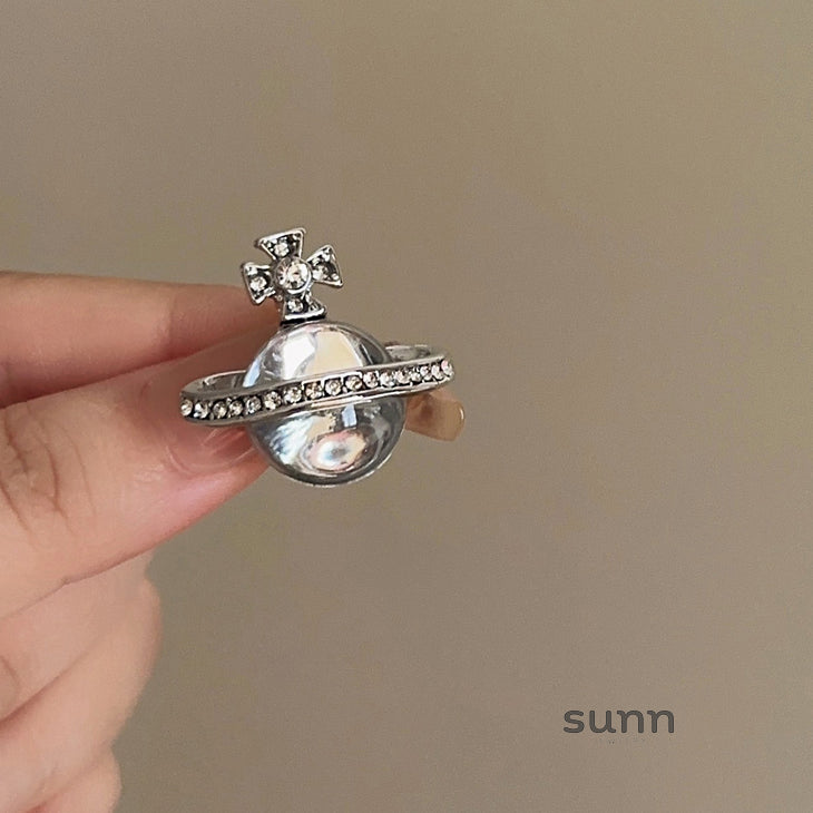 Luciana Sparkling Planet Brooch [UB9Q9HCK]