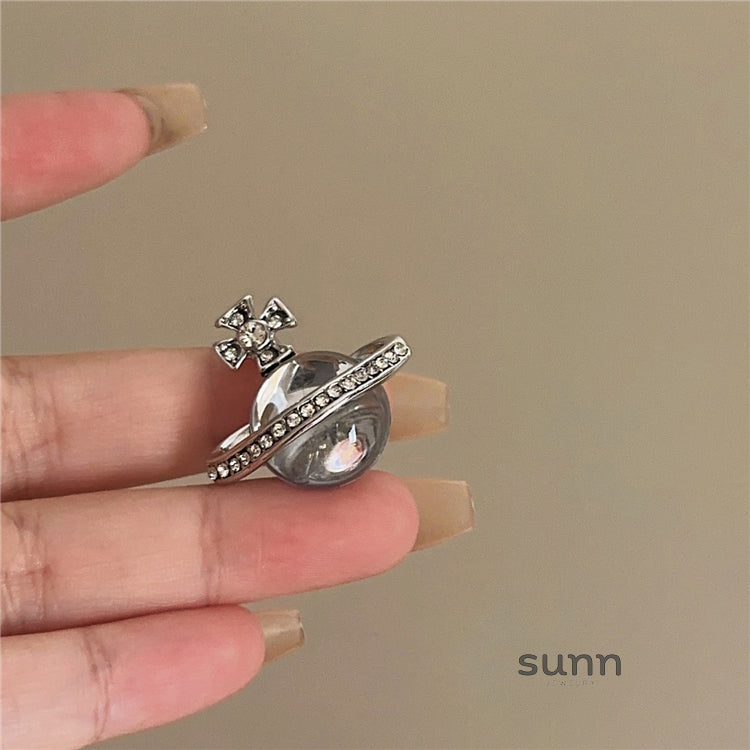 Luciana Sparkling Planet Brooch [83T2R6NS]