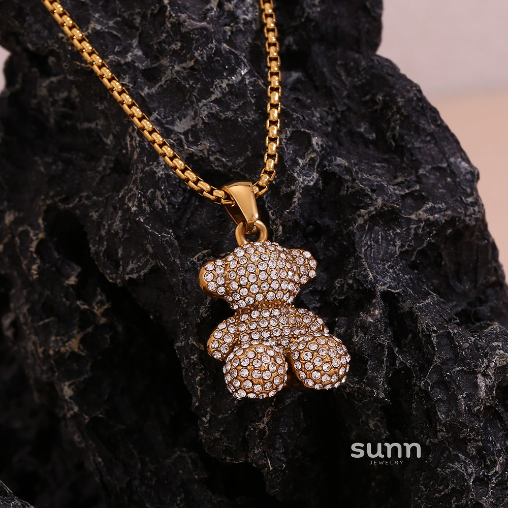 Lucienne Pave Bear Pearl Necklace [3WRRN0WD]