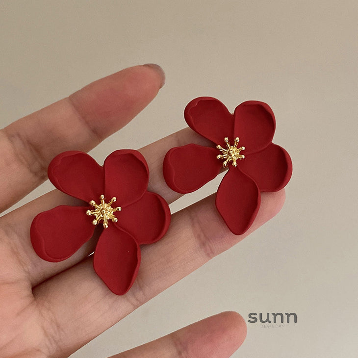 Lucinda Floral Drop Earrings [OYN8ESP6]