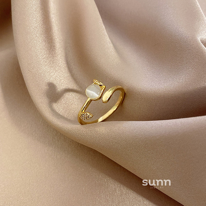 Lucy Delicate Adjustable Gold Ring [ALIAALB3]