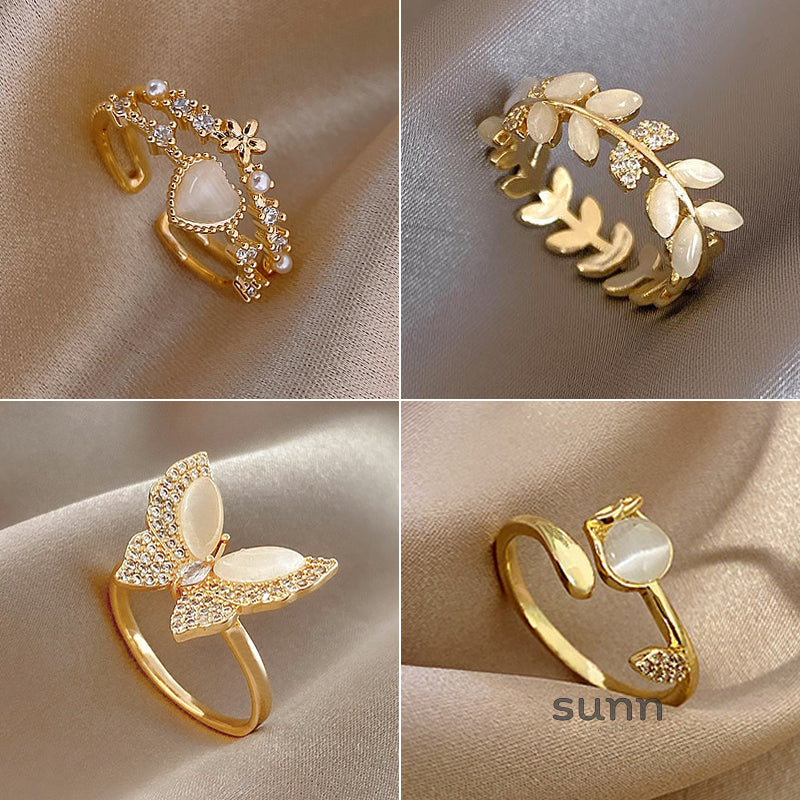 Lucy Delicate Adjustable Gold Ring [V0X5XAWX]