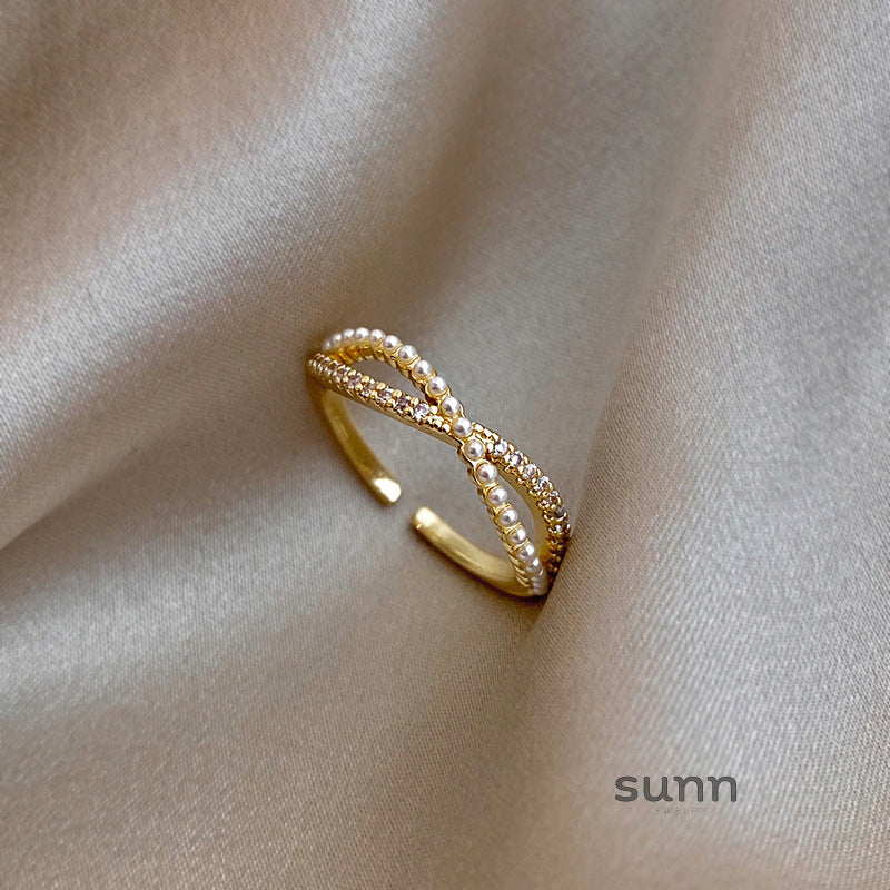 Lucy Delicate Adjustable Gold Ring [P2GLEDR0]