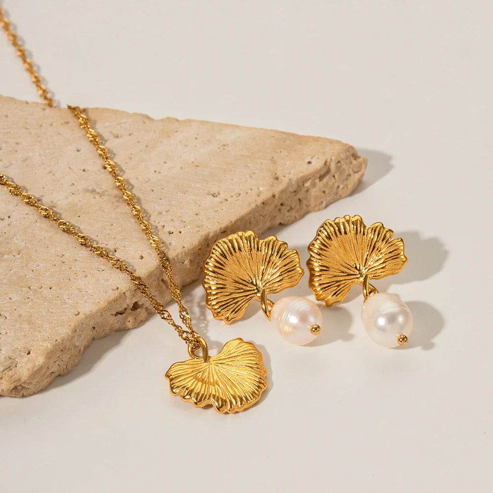 Lujain Ginkgo Pearl Jewelry