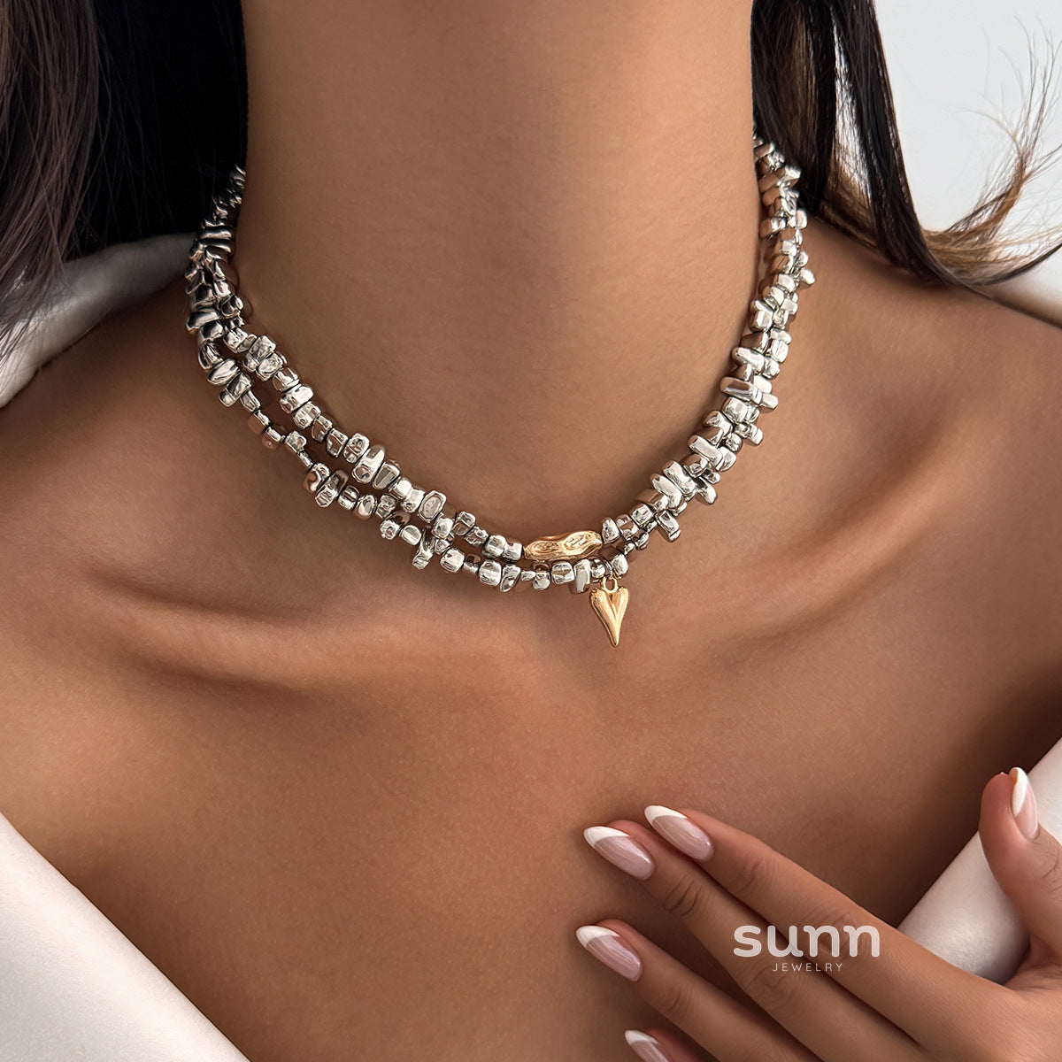 Lujain Layered Shattered Heart Necklace [OMK9EQIC]