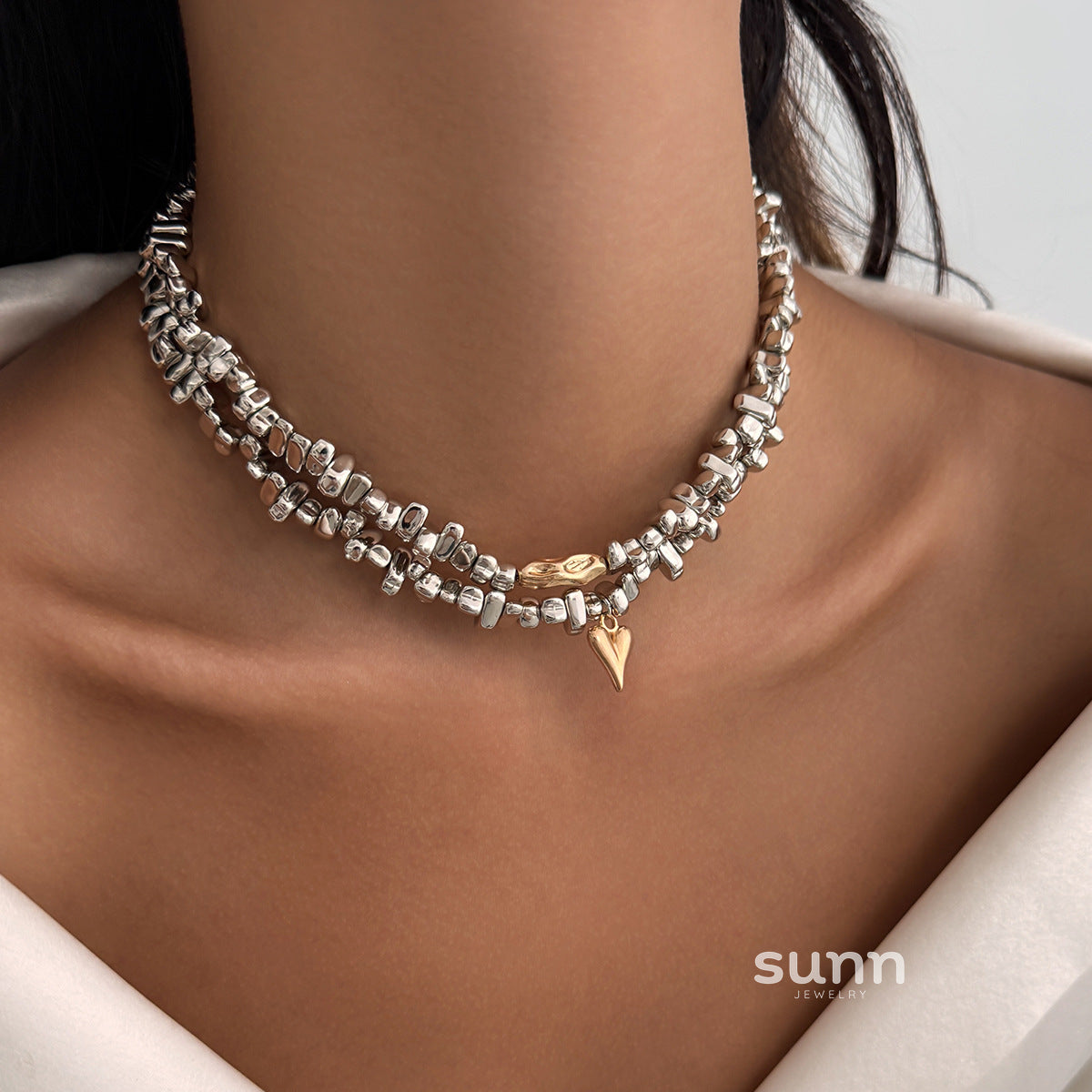Lujain Layered Shattered Heart Necklace [V32TI2JC]