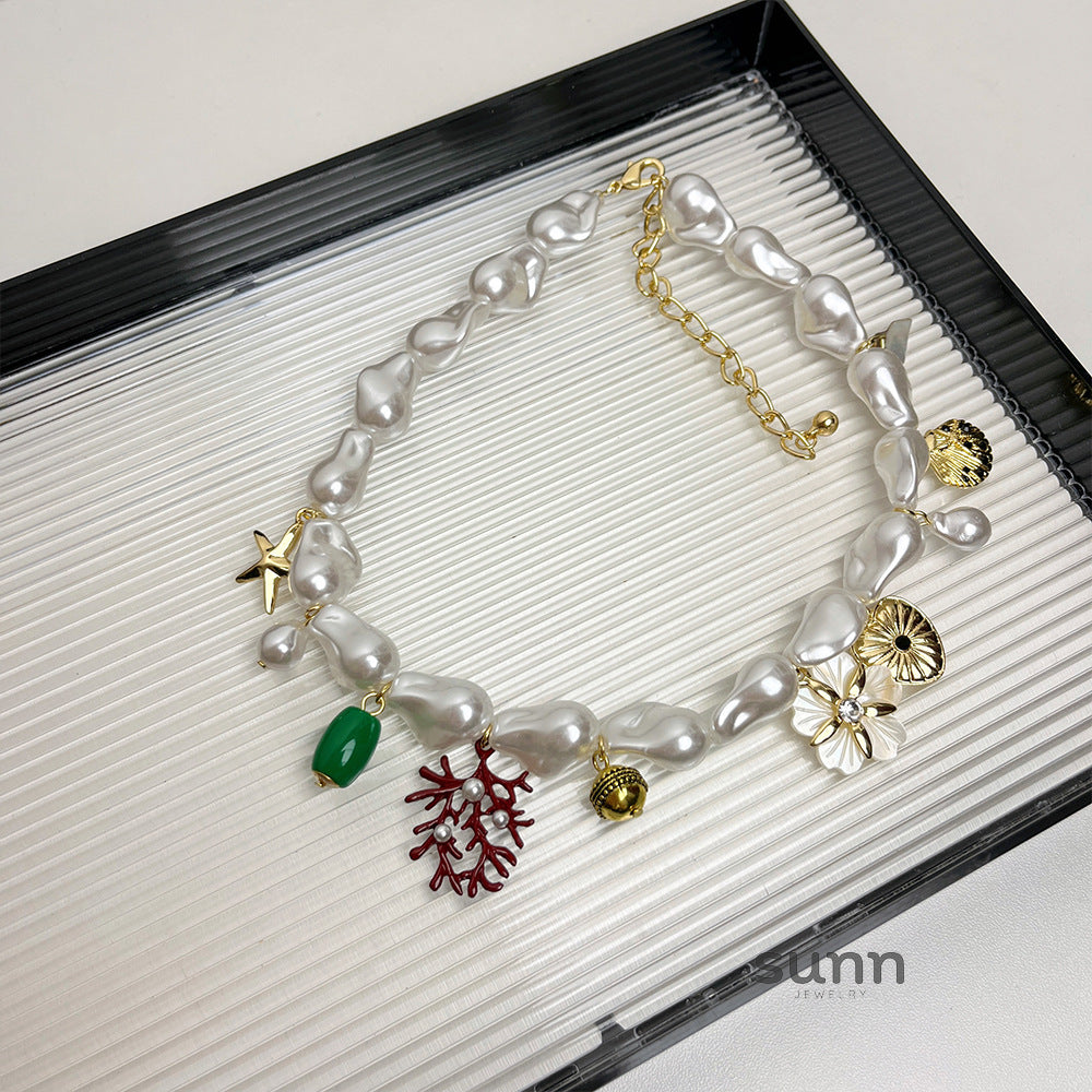 Lundyn Coral Pearl Necklace [SRLS6I4X]