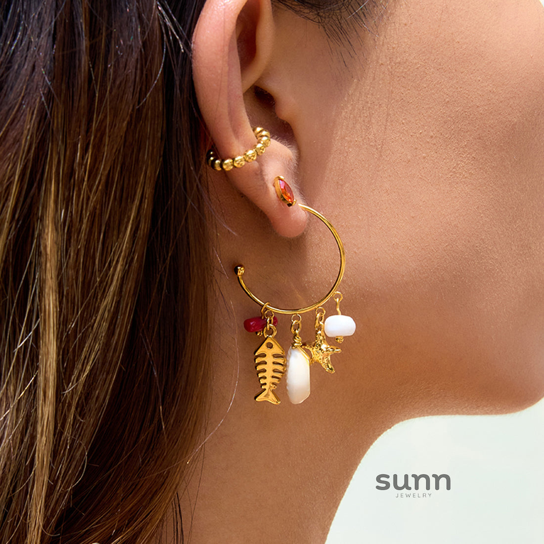 Lundyn Sculpted Conch Earrings [OR54FAUQ]