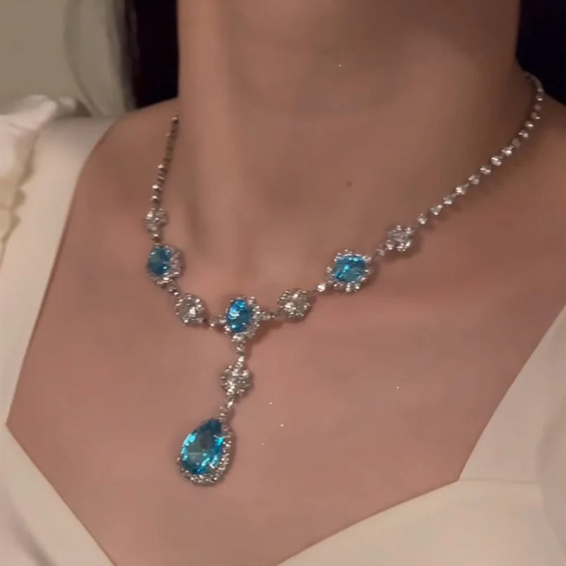 Lyana Zircon Teardrop Necklace Set