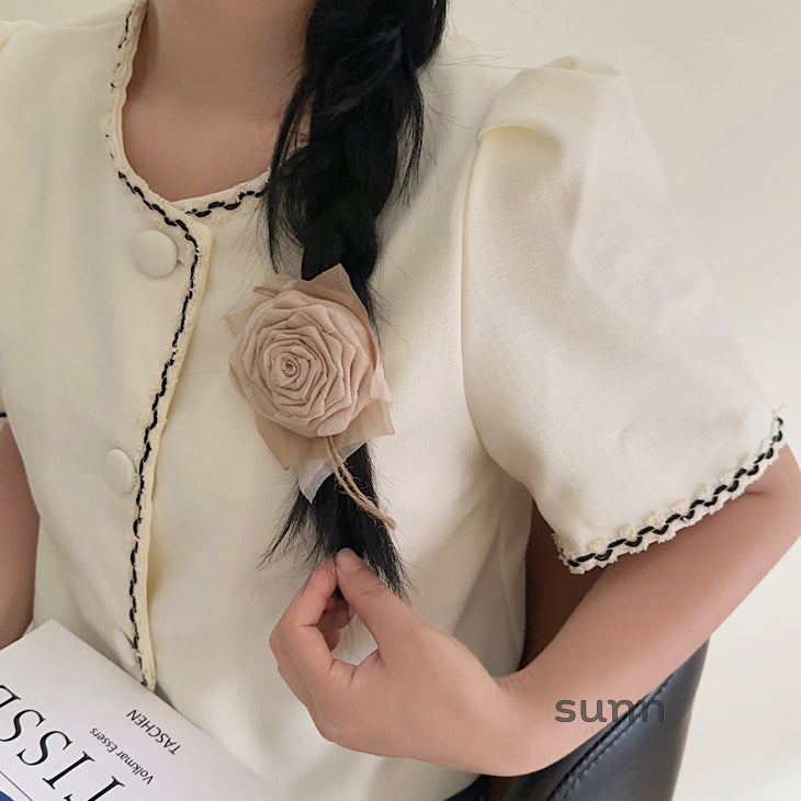 Lyanna Chinoiserie Floral Brooch [2CETFZ5D]