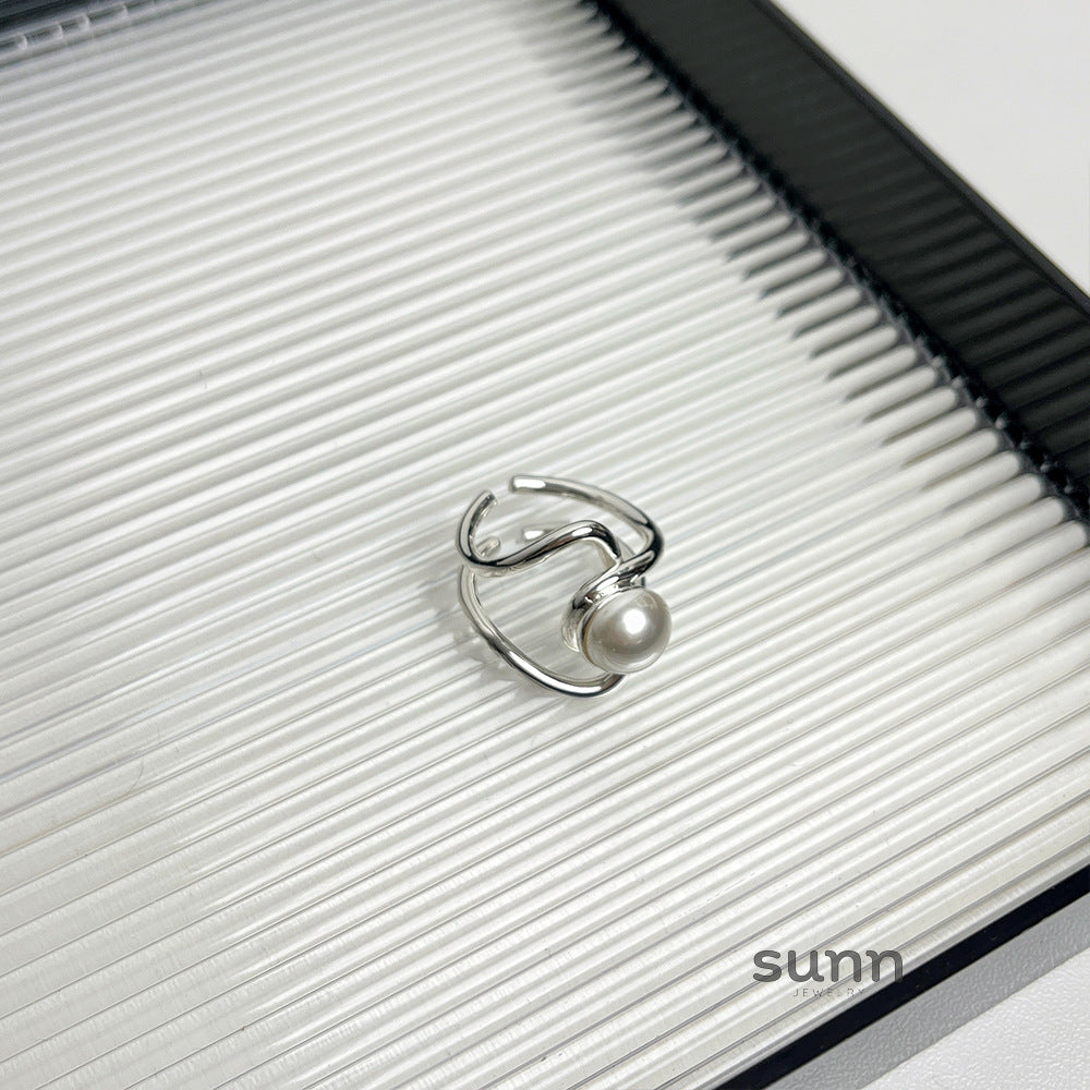 Lyanna Geometric Pearl Ring [E14CXCDV]