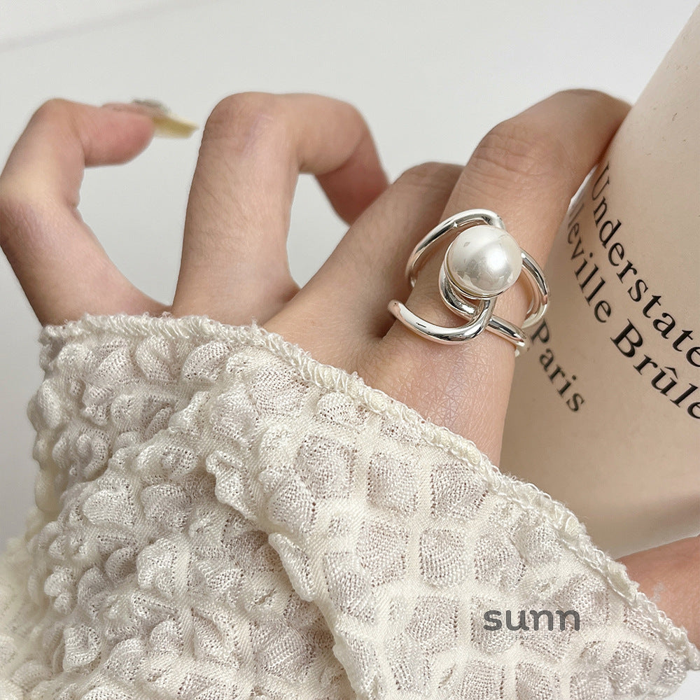 Lyanna Geometric Pearl Ring [2R558R0L]