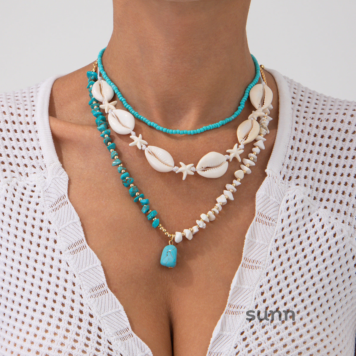 Lyla Coastal Charm Layered Necklace [C9AGL4C9]