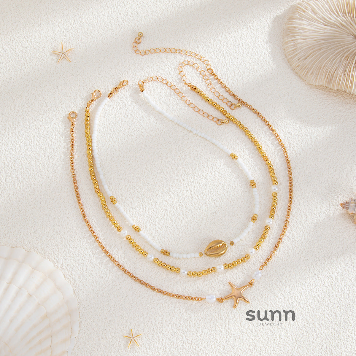 Lyla Coastal Charm Layered Necklace [O0YXQSCO]