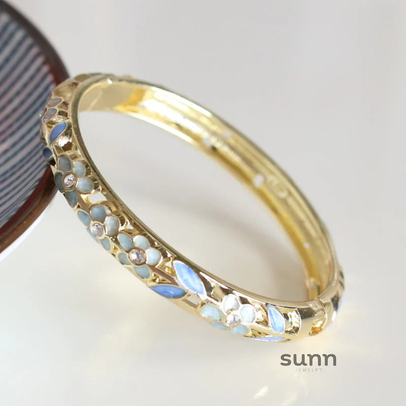 Lynn Floral Enamel Bangle